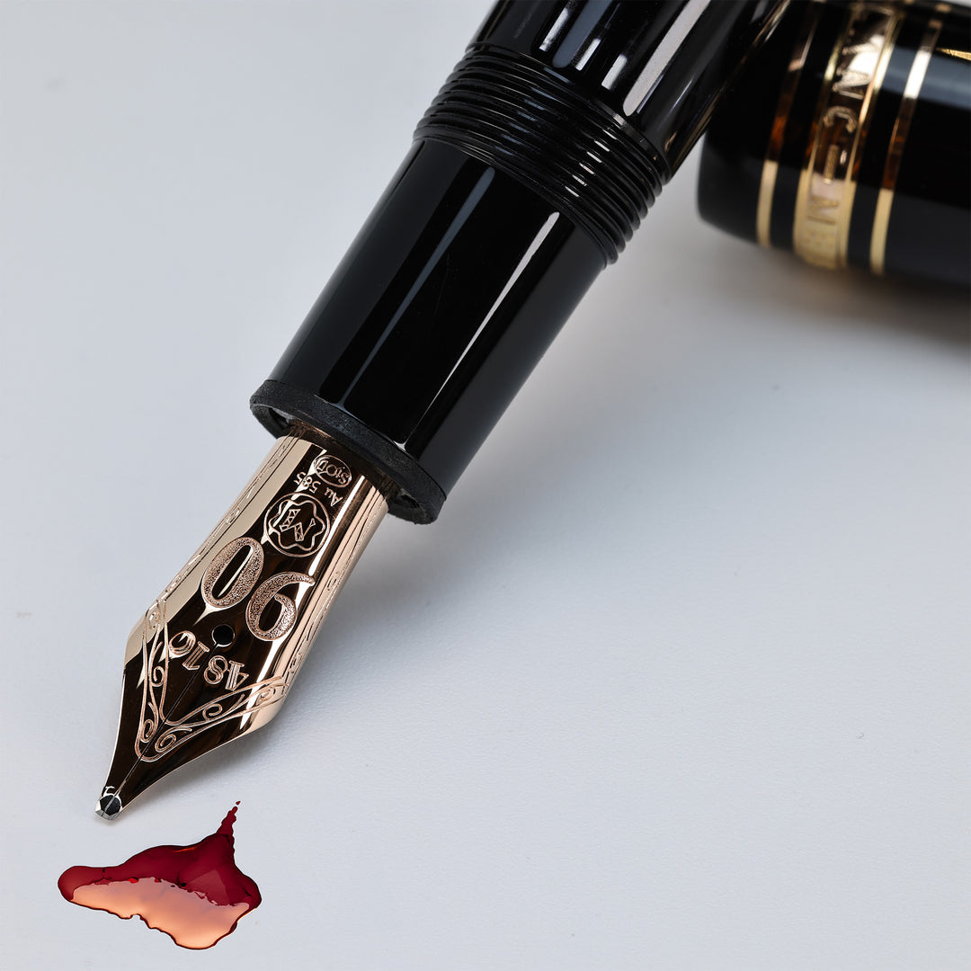 Montblanc Meisterstück Le Grand Fountain Pen - 90th Anniversary Edition Rose Gold Trim