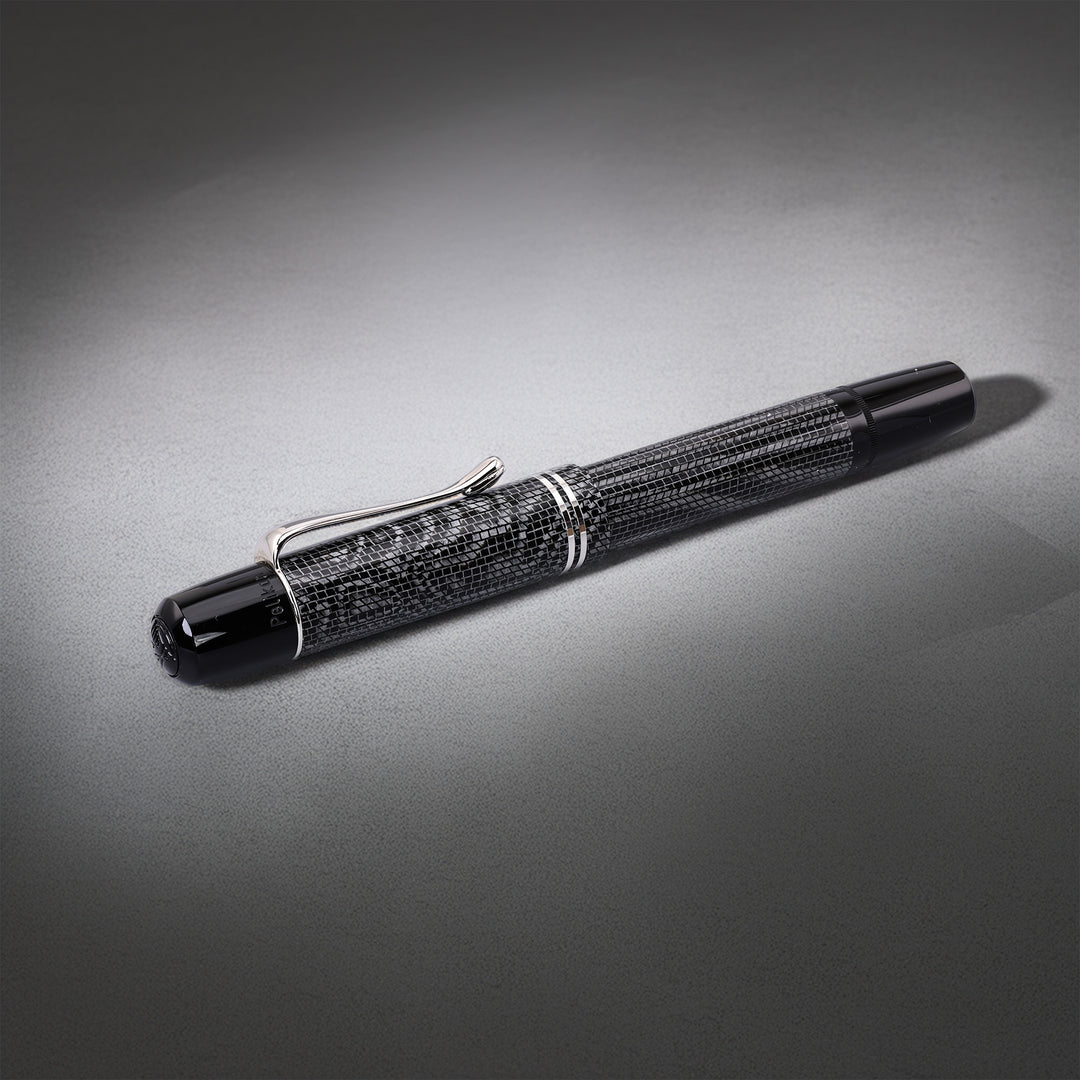 Pelikan M101N Lizard Fountain Pen