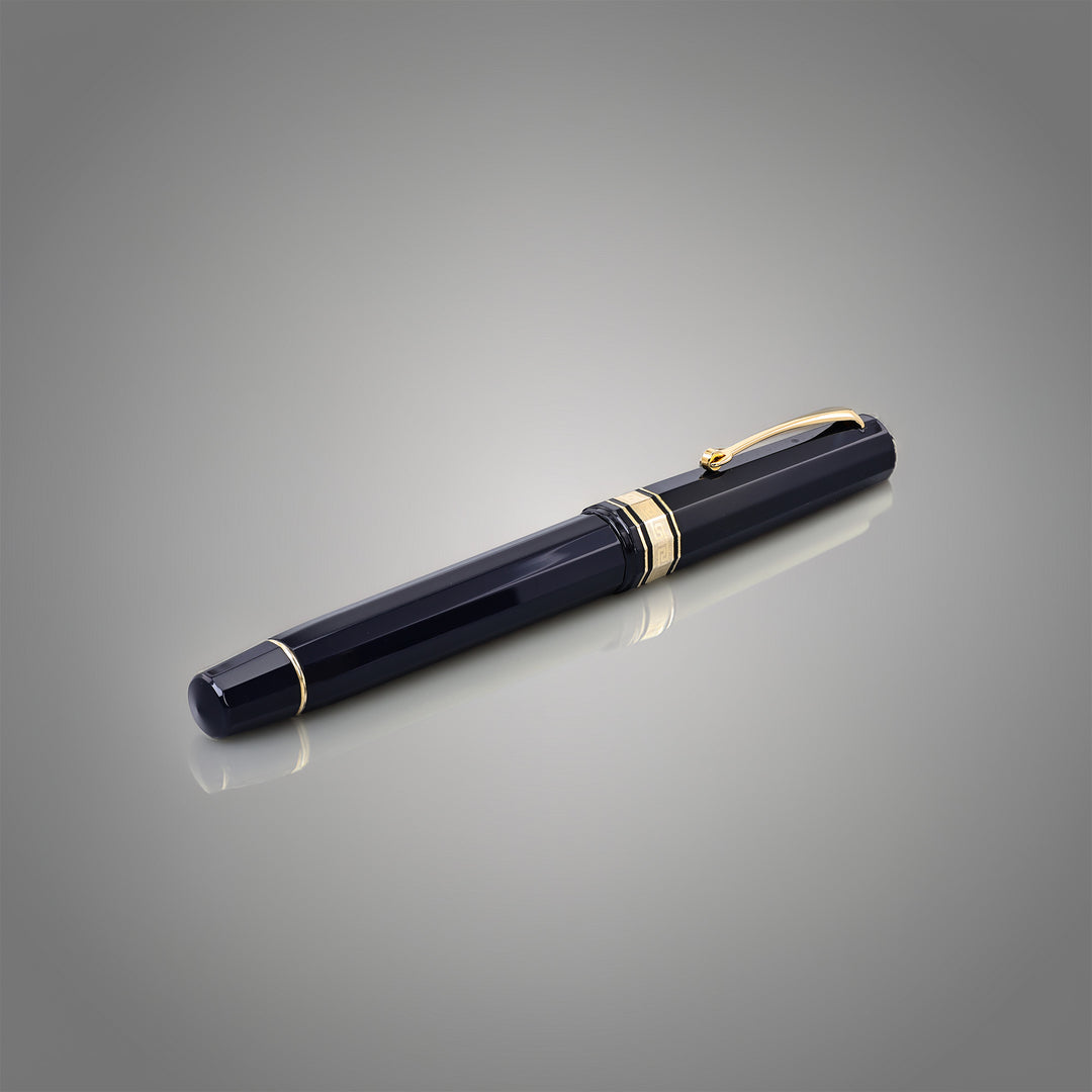 Omas Arte Italiano Milord Mid Size Fountain Pen