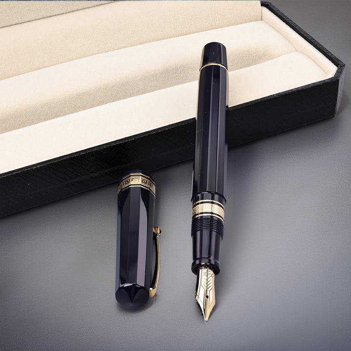 Omas Arte Italiano Milord Mid Size Fountain Pen