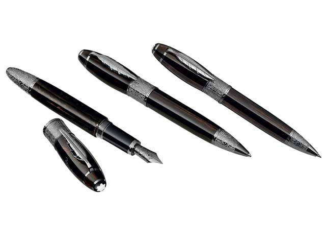 Montblanc Writers Edition Daniel Defoe Limited Edition Set