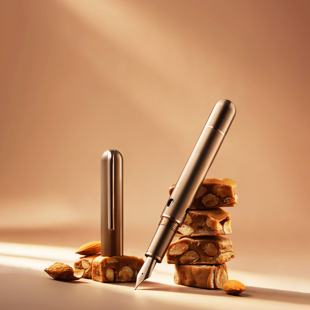 Nahvalur Nautilus Ti Toffee Fountain Pen
