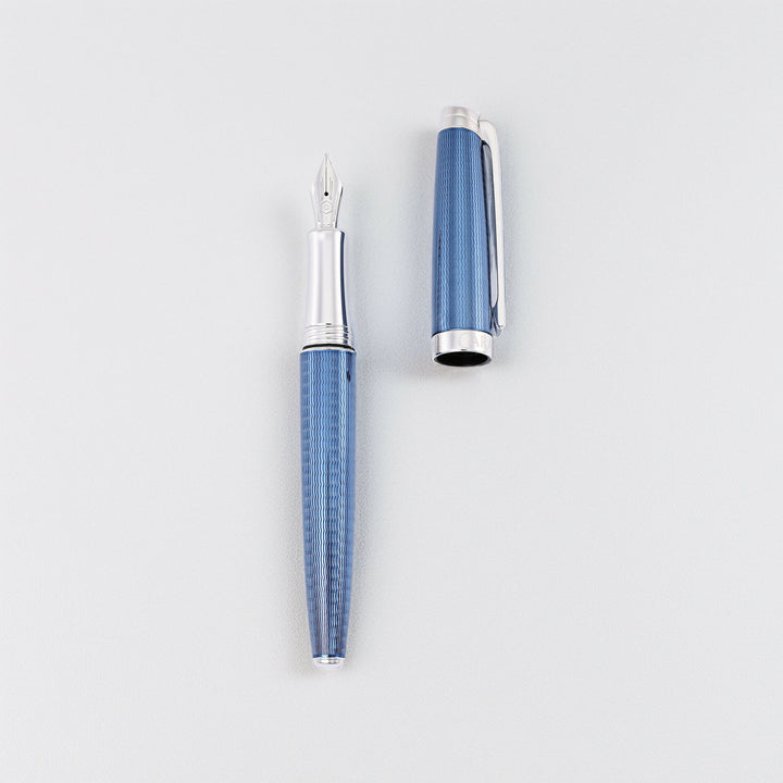 Caran d'Ache Léman Grand Bleu Fountain pen