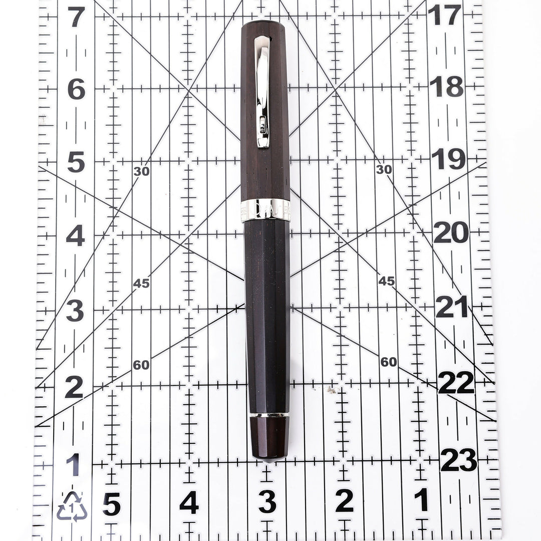 Omas Arte Italiana Art Deco Wood Fountain Pen (Rosewood)