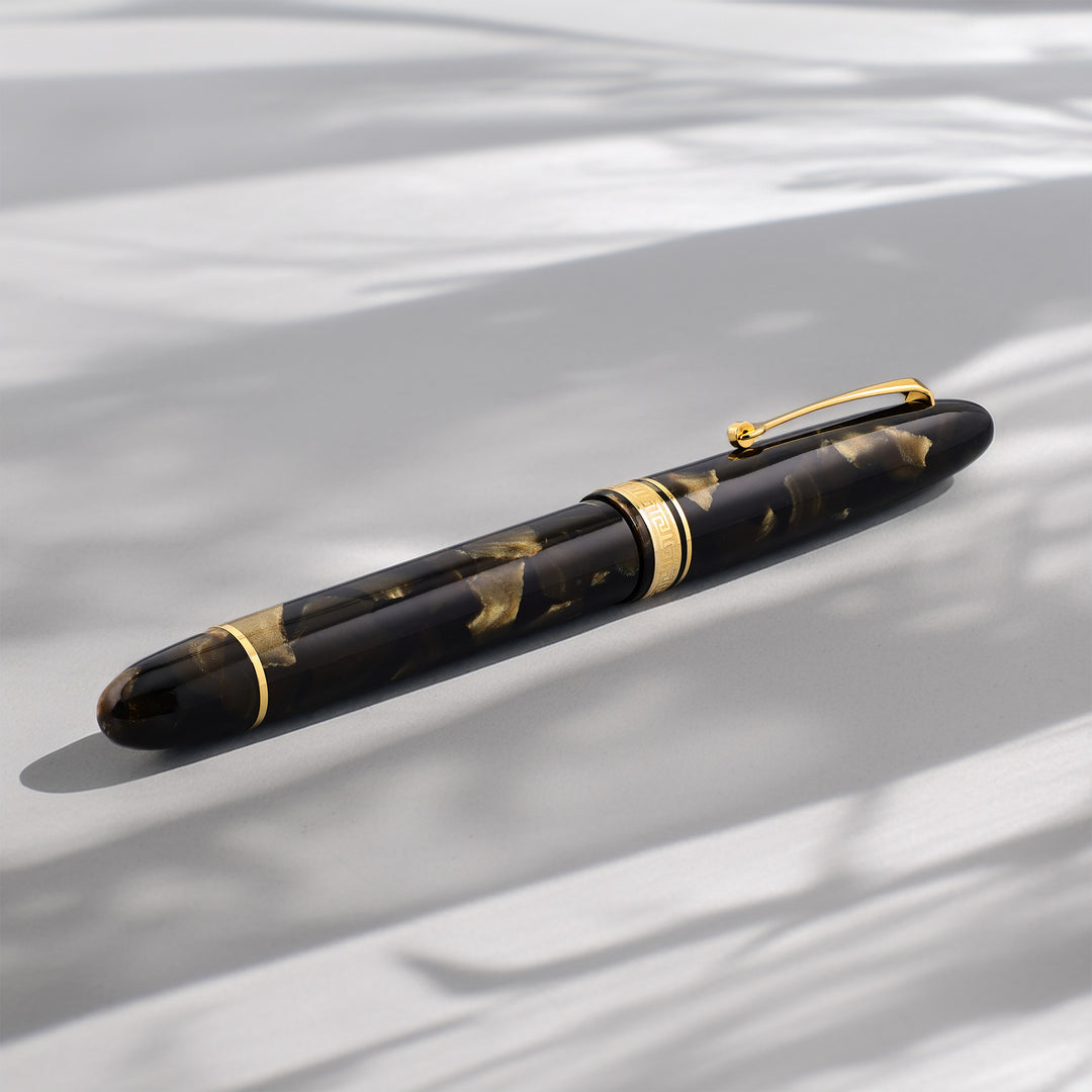 OMAS Ogiva Saft Green Fountain Pen