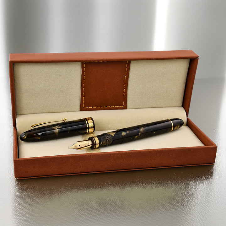 OMAS Ogiva Saft Green Fountain Pen