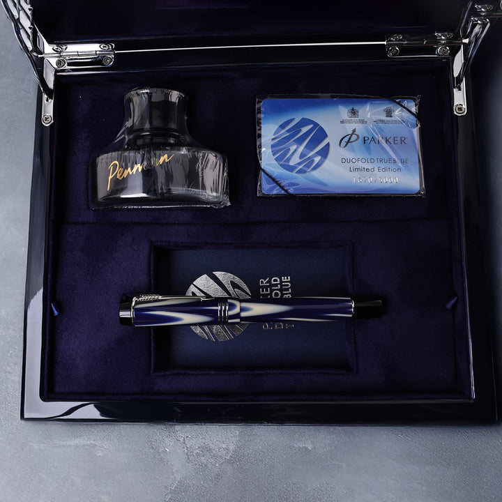 Parker Duofold True Blue Limited Edition Fountain Pen #1670