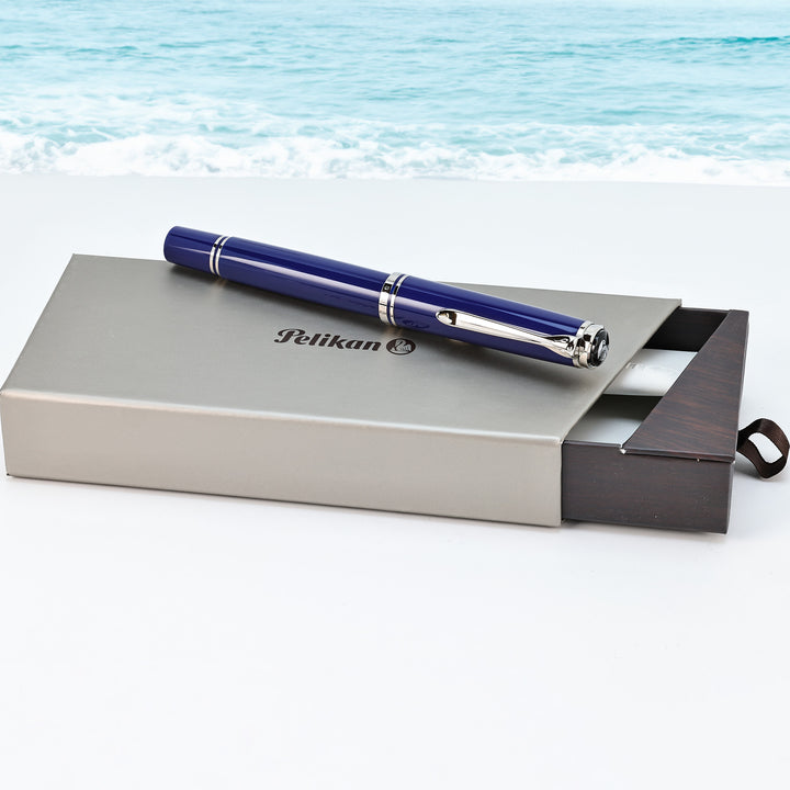 Pelikan Souverän M800 Blue