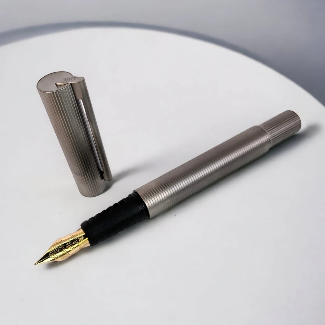 Otto Hutt Design 08 Ruthenium - Fountain Pen