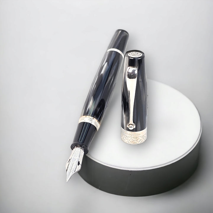 Miya 450 Fountain Pen with Flex Nib Black&White