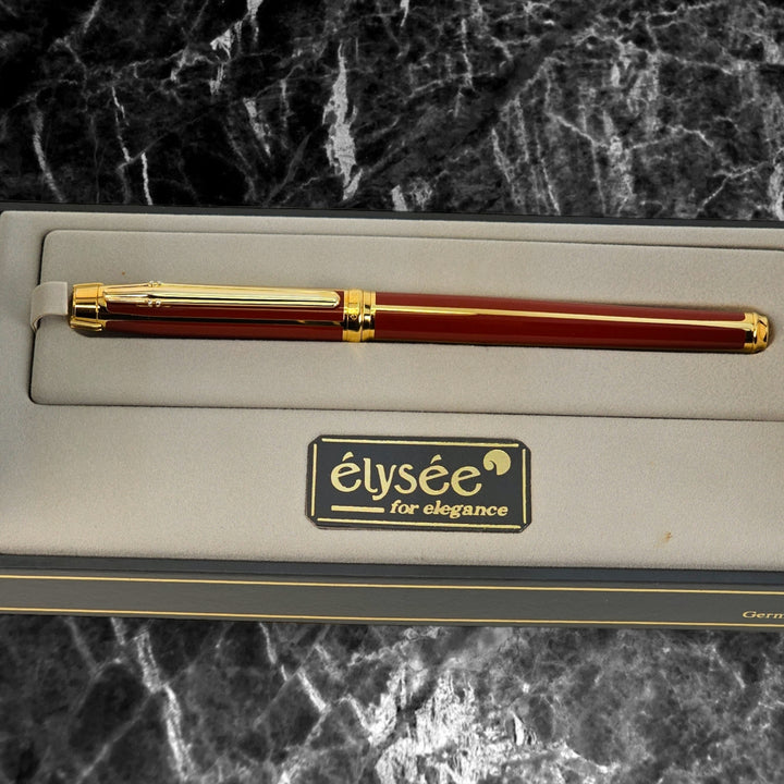 Elysee Parthenon Classique Rouge Fountain Pen 18k Nib medium