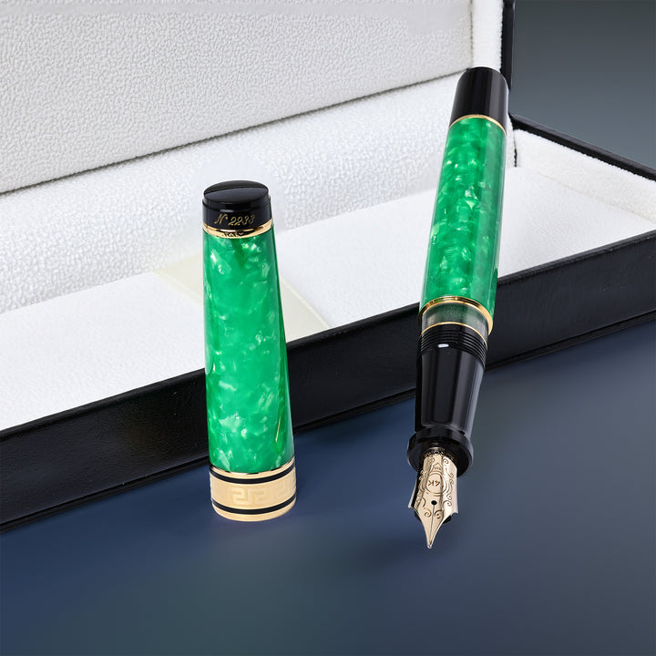 Aurora Optima Primavera Green Fountai Pen