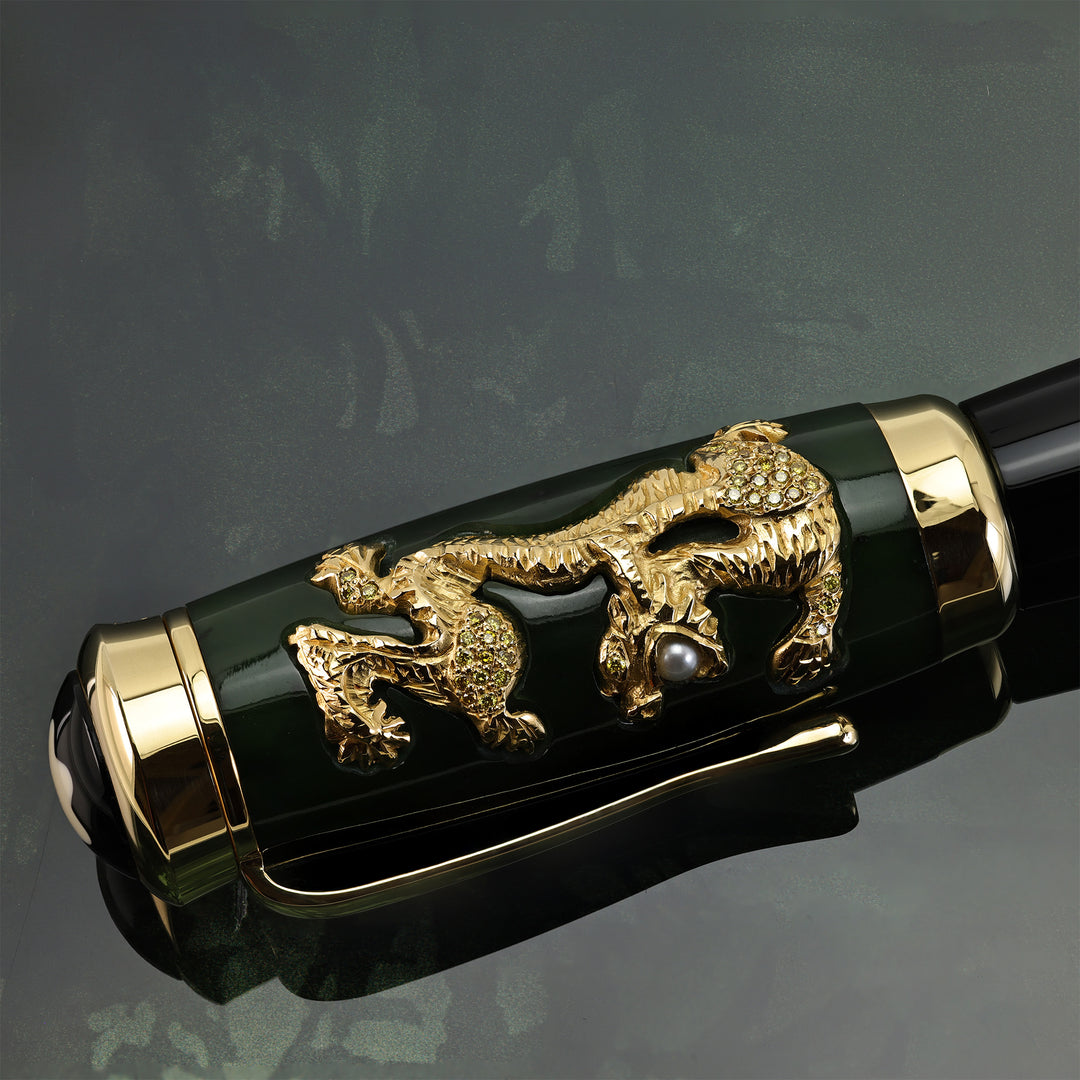 Montblanc Qing Dynasty Limited Artisan 88 Edition Fountain Pen