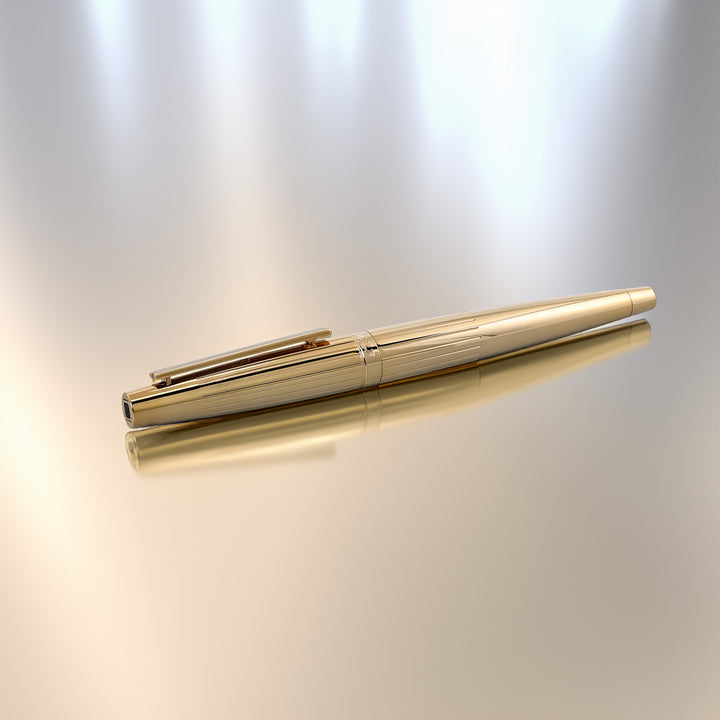 S.T. Dupont Ellipsis Gold-Plated Fountain Pen with Vertical Stripe Pattern