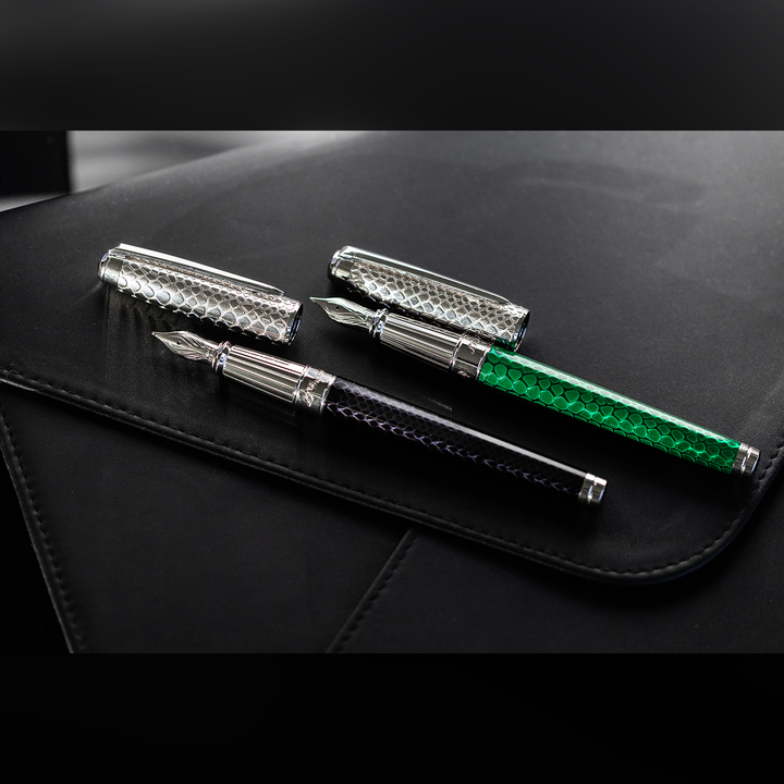 S.T. Dupont Line D Eternity Snake Skin Green - Fountain Pen