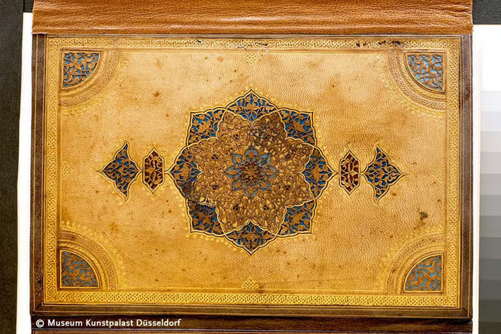 Paperblanks Safavid Indigo- Safavid Binding Art (Address Books)