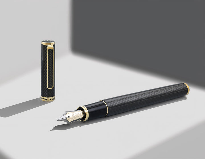 Sailor Profit 75th Anniversary Carbon Fiber Fountain Pen – 1986 Limited Edition