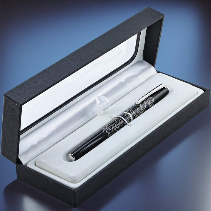 Pilot Maki-e Art Craft Fountain Pen Lacquer Seigaiha