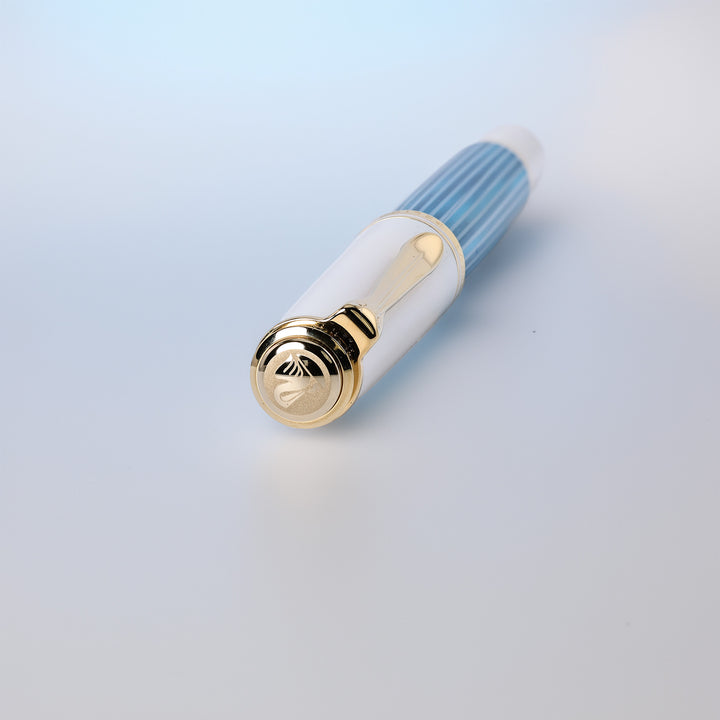Pelikan M600 Turquoise And White