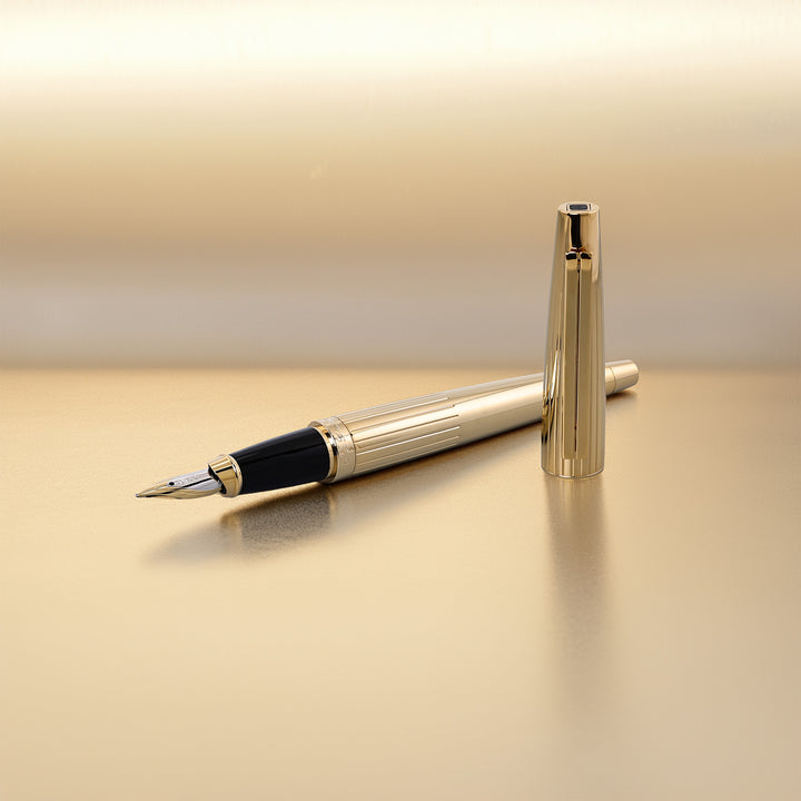S.T. Dupont Ellipsis Gold-Plated Fountain Pen with Vertical Stripe Pattern