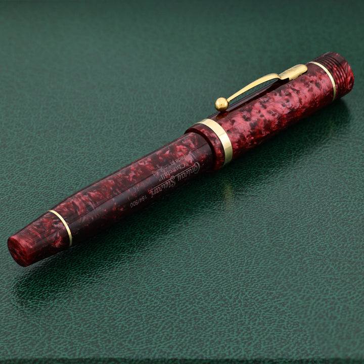 Conway Stewart Churchill Burgundy Blush · Fountain Pen