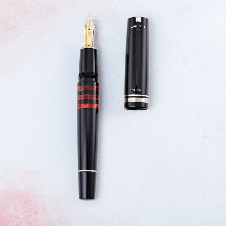 Delta Titanio T22 Fountain Pen