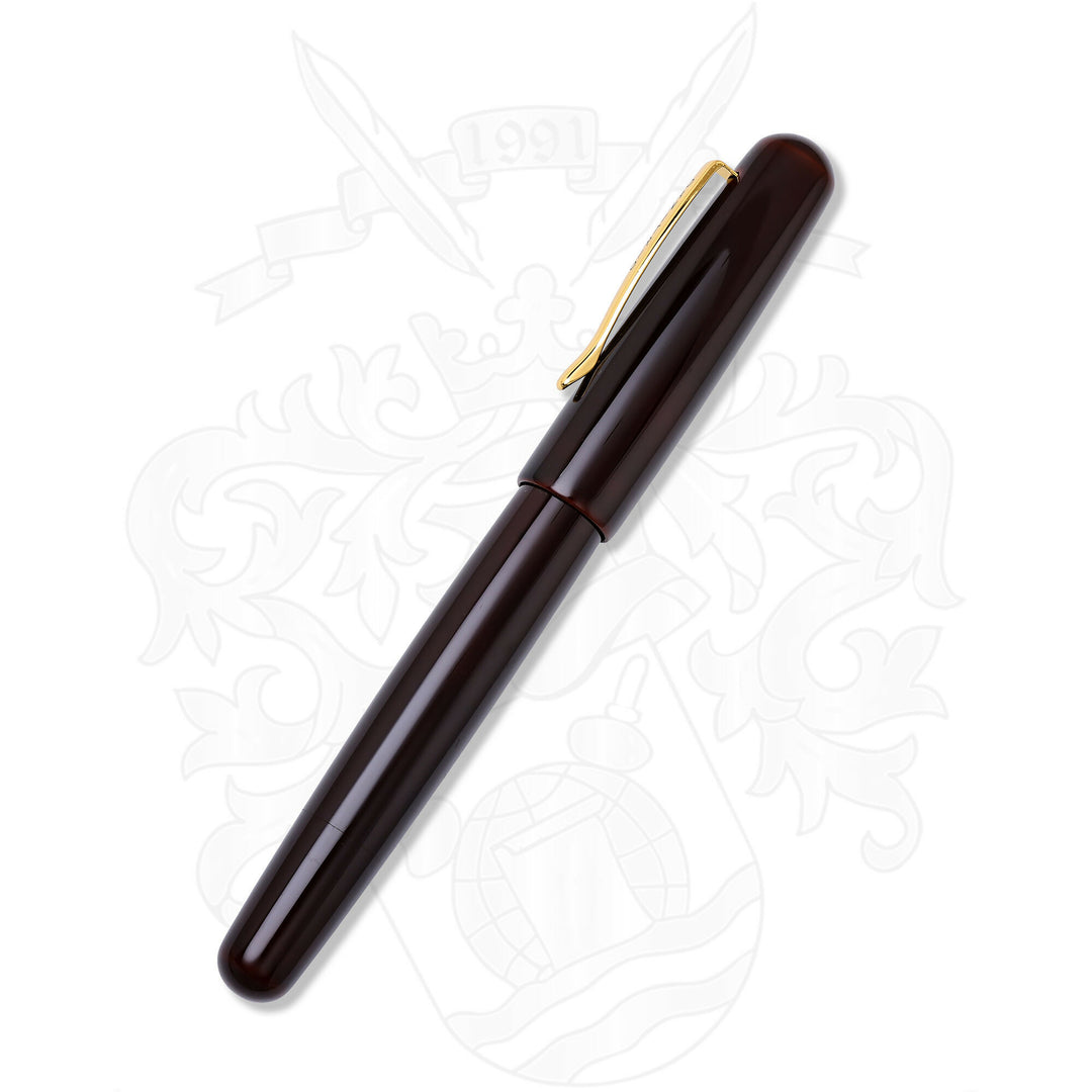 Danitrio Urushi Tame-Nuri Red on Densho, Round Top Fountain Pen