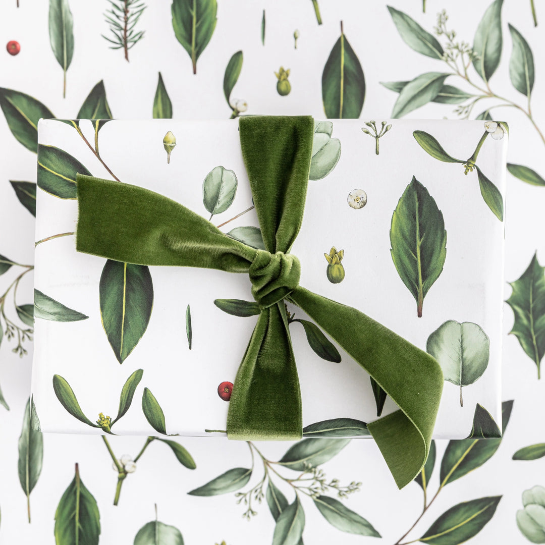 Greenery - White -Floral Gift Wrapping Paper (2 Sheets)