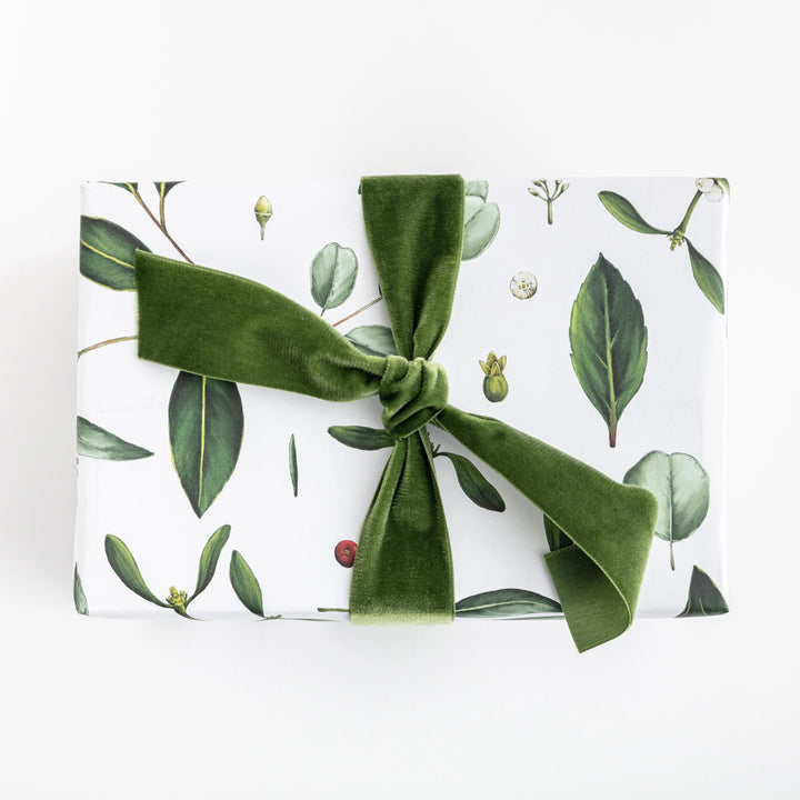 Greenery - White -Floral Gift Wrapping Paper (2 Sheets)