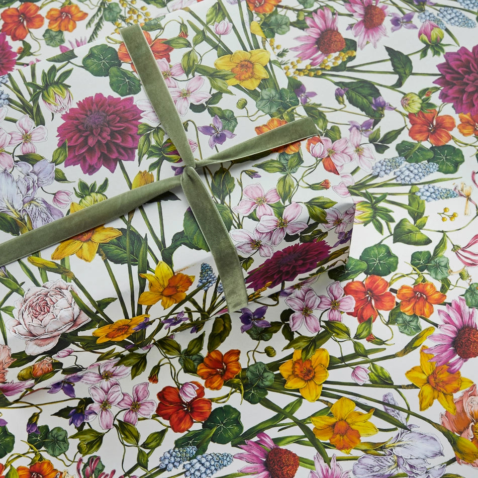 Catherine Lewis Bountiful Blooms - Ivory Gift Wrapping Paper (2 Sheets)