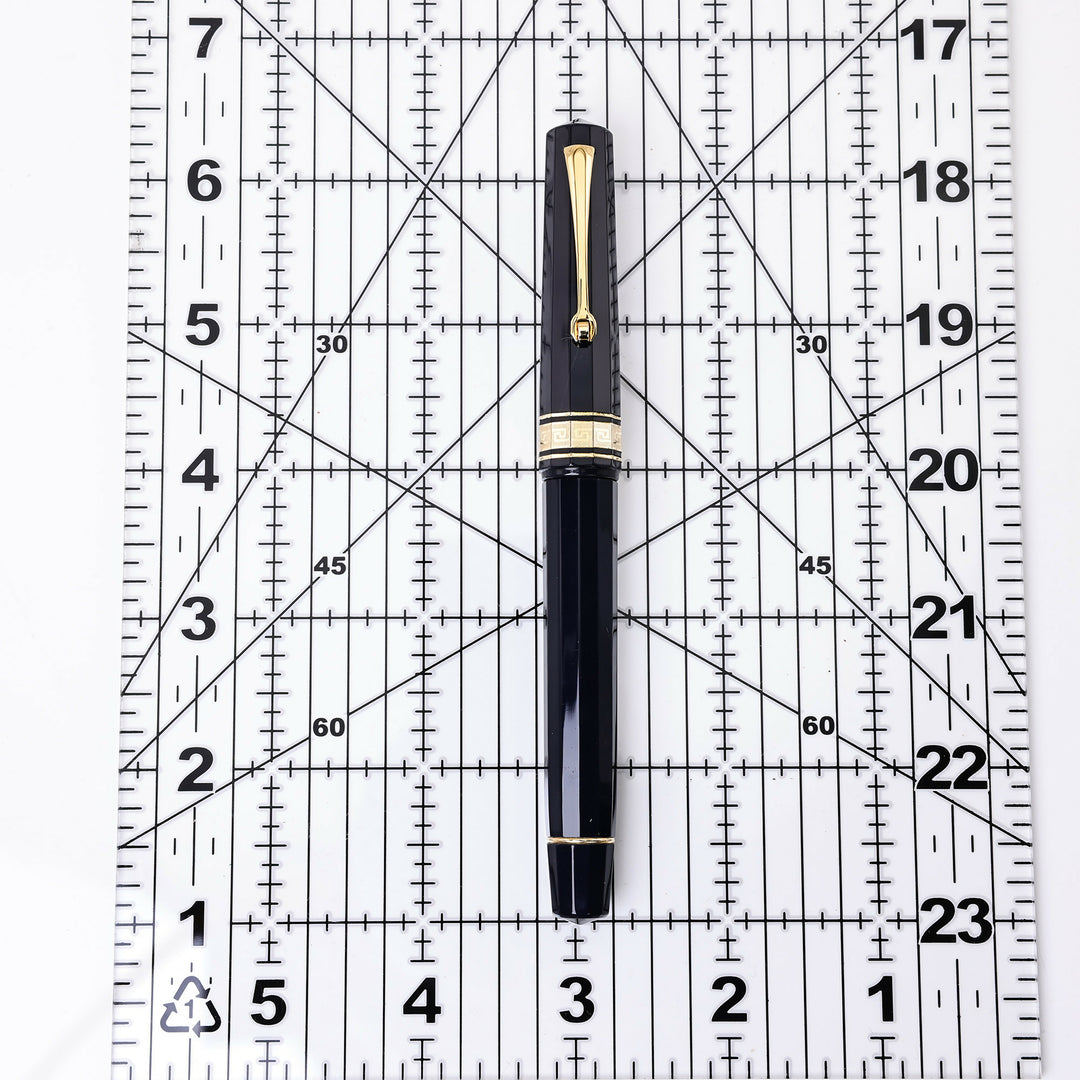 Omas Arte Italiano Milord Mid Size Fountain Pen