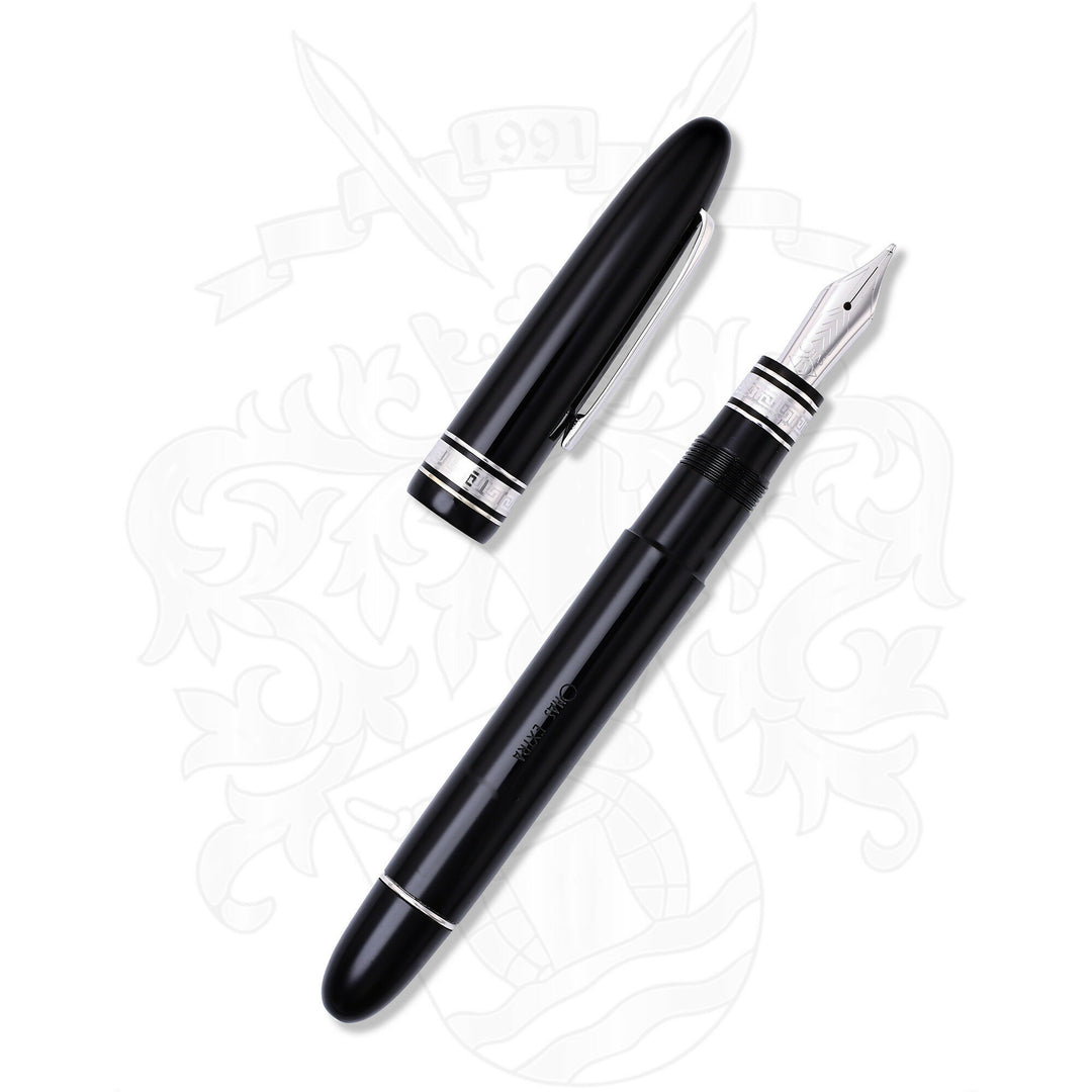 Omas Extra Ogiva Black And Silver Fountain Pen