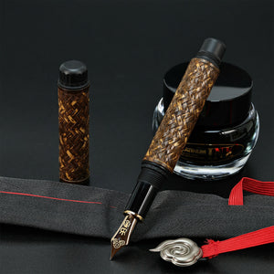 Descriptive image text