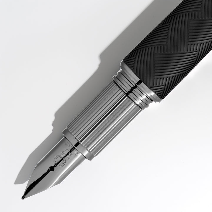 StarWalker Extreme Doué Fountain Pen