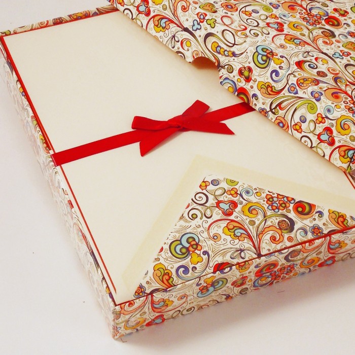 Rossi Writing Paper and Lined Envelopes 6.25" x 8.50"   Style Art-Nouveau Flowers