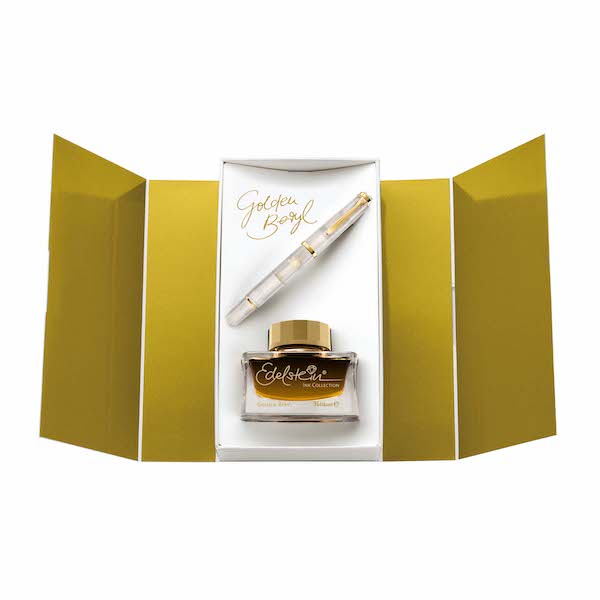 Pelikan M200 Classic Fountain Pen Set with 2021 Ink of the Year - Golden Beryl