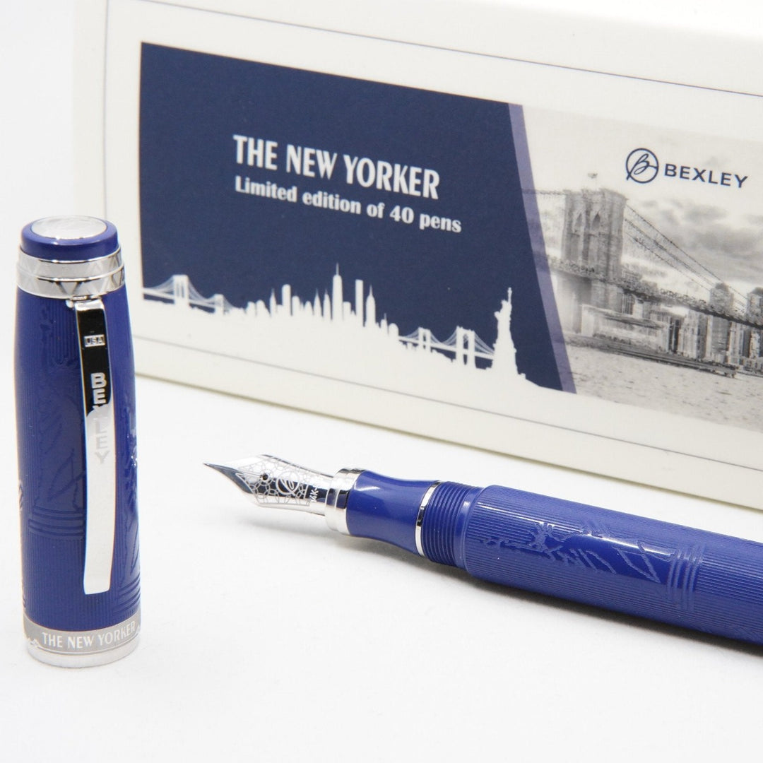 Bexley New Yorker Statue of Liberty Chased Fountain Pen