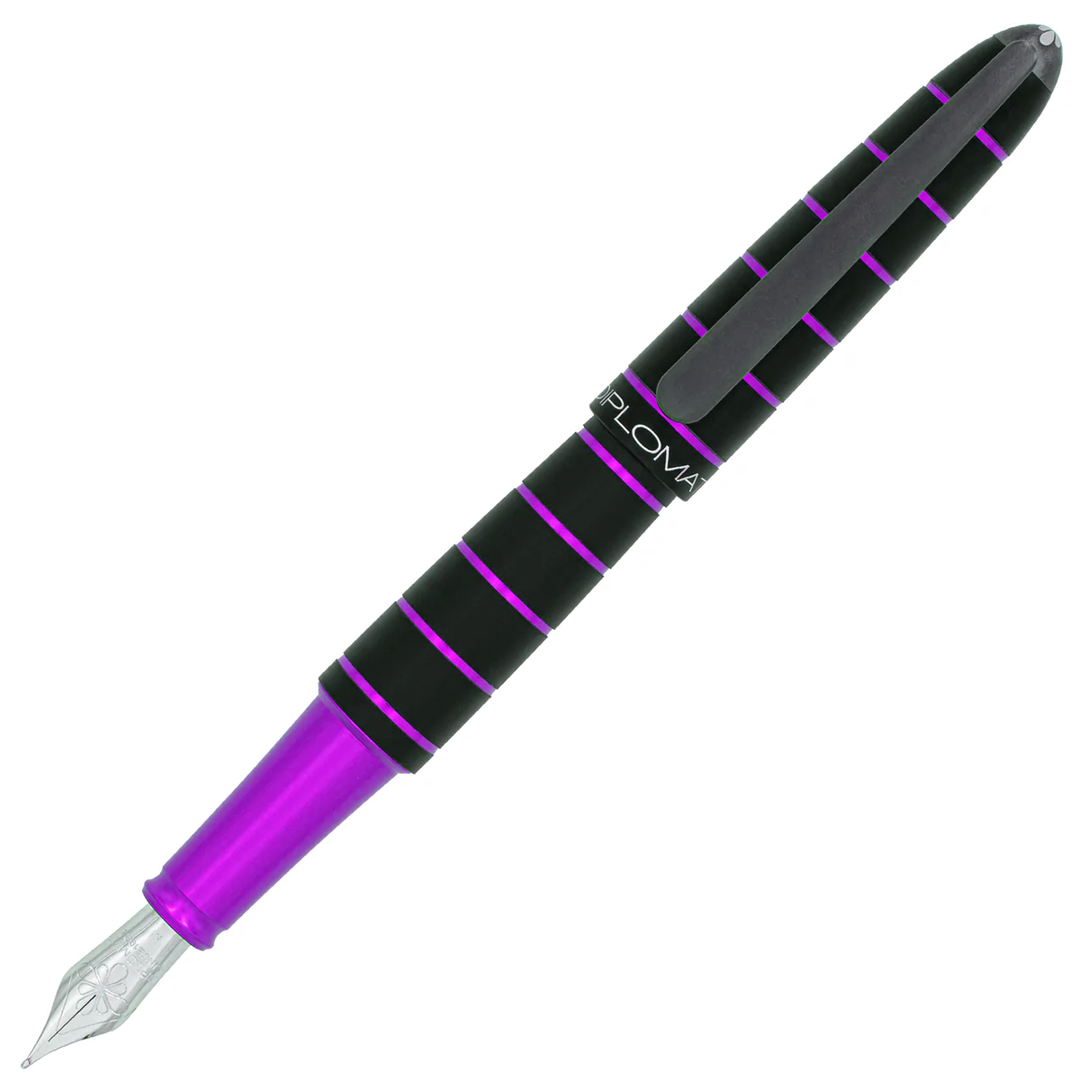 Diplomat Elox Fountain Pen - Black/Purple