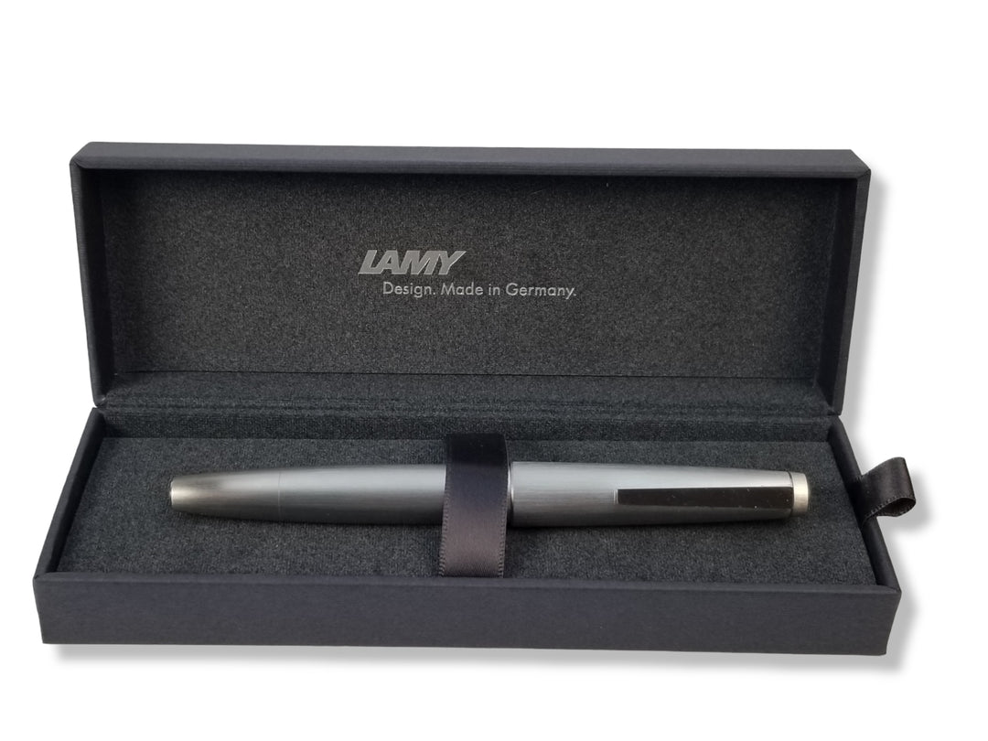 Lamy 2000 Fountain Pen - Stainless Steel – The Pleasure of Writing